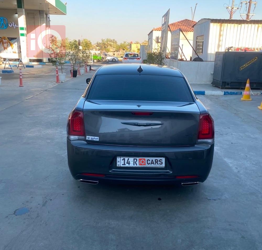 Chrysler 300